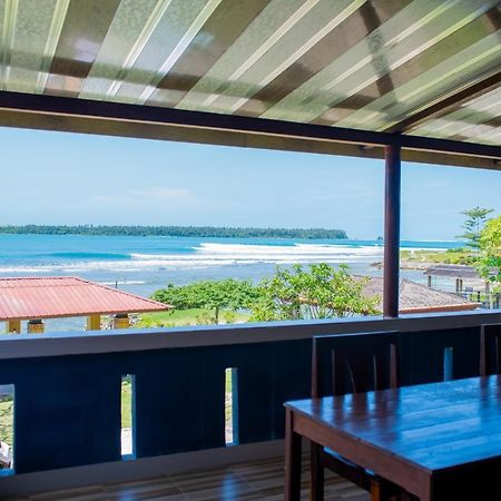 شقة Yuni Surf House Lagudri المظهر الخارجي الصورة